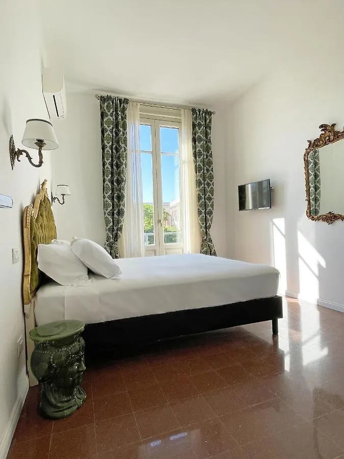 Isola - Smart Aparthotel Messina Italy