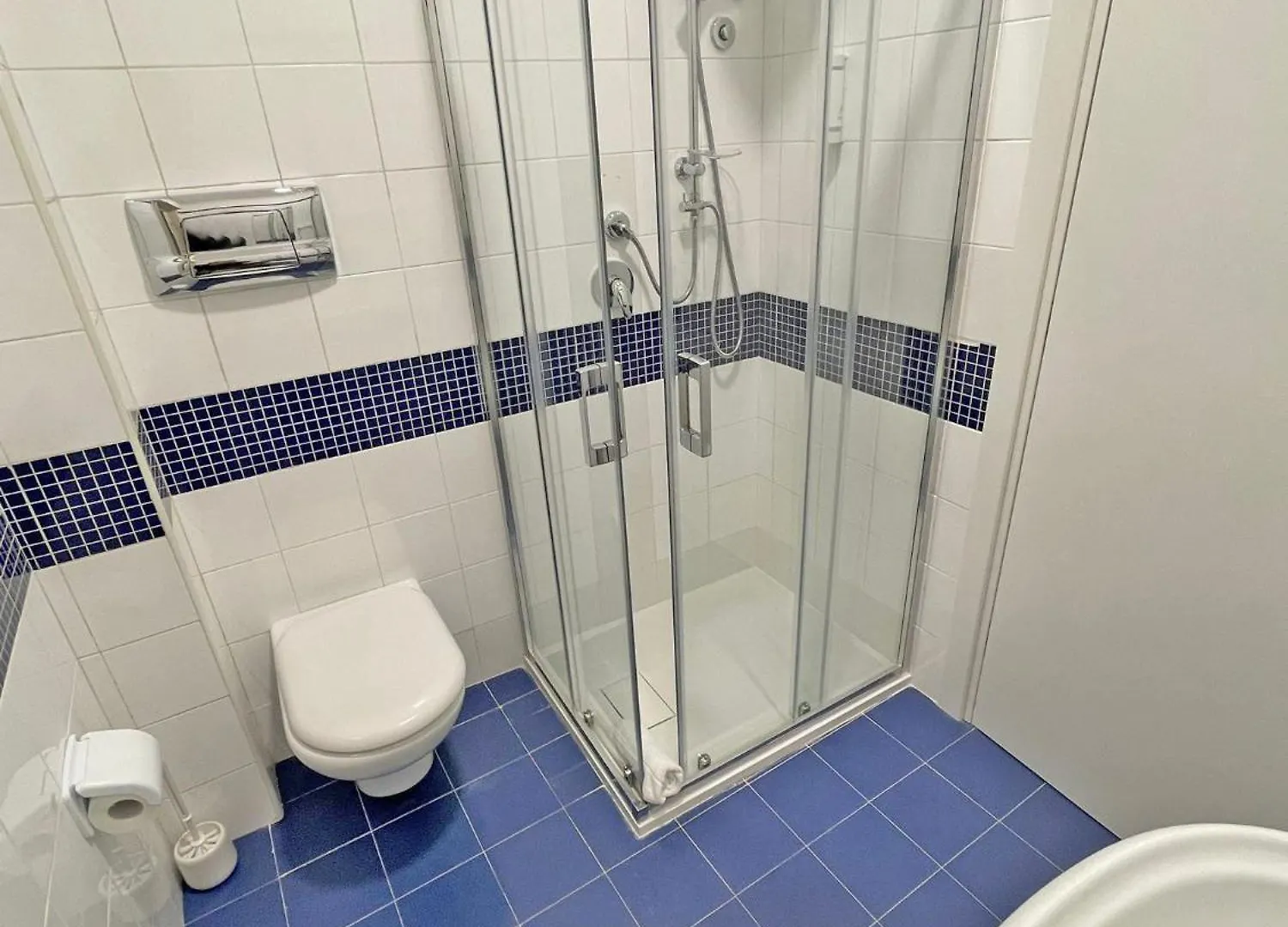 Isola - Smart Aparthotel Messina 0*,