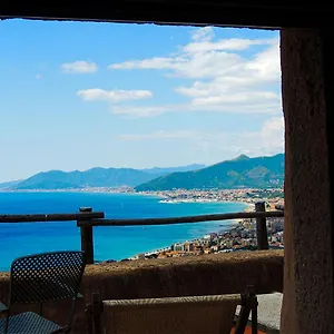 Blu Oltremare , Borgio Verezzi Italy