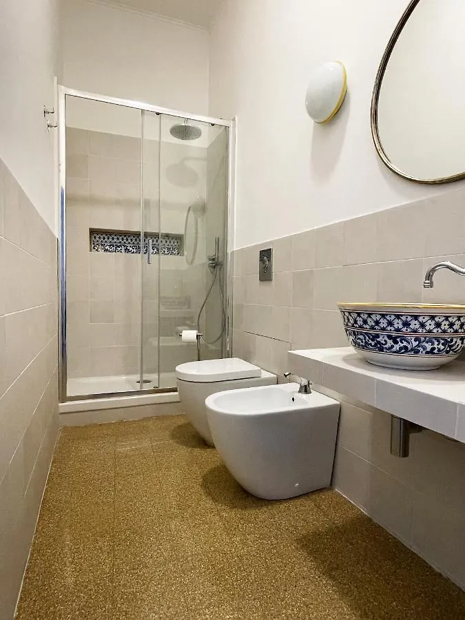 Isola - Smart Aparthotel Messine